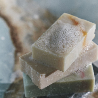 Geschenk-Box "Naturseifen" | Limited Edition mit 5 therefore beauty Pflegeseifen